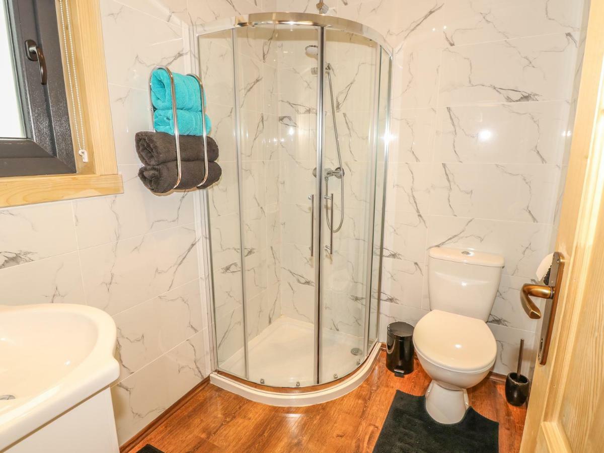 Chale Farm Lodge Вентнор Екстериор снимка